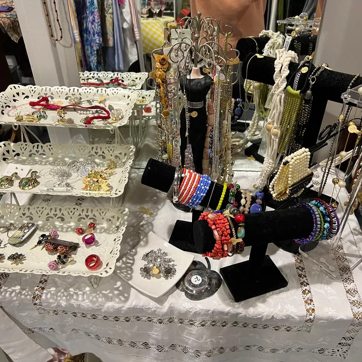 Jewelry and accessories
